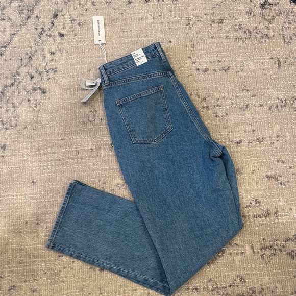 Aritzia Classic Blue Straight Leg Jeans - Picture 4 of 4